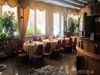 Internazionale 3*