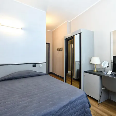 Отель Internazionale 3*