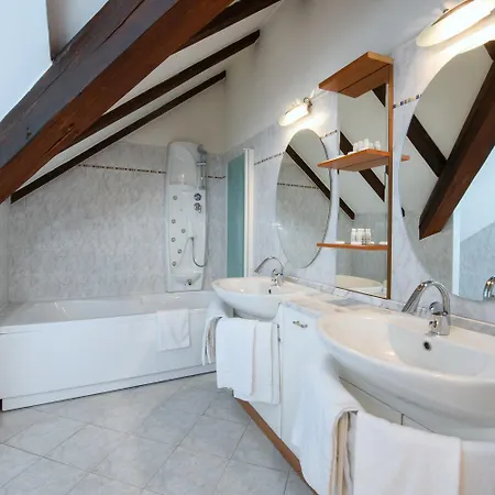 Internazionale Ξενοδοχείο